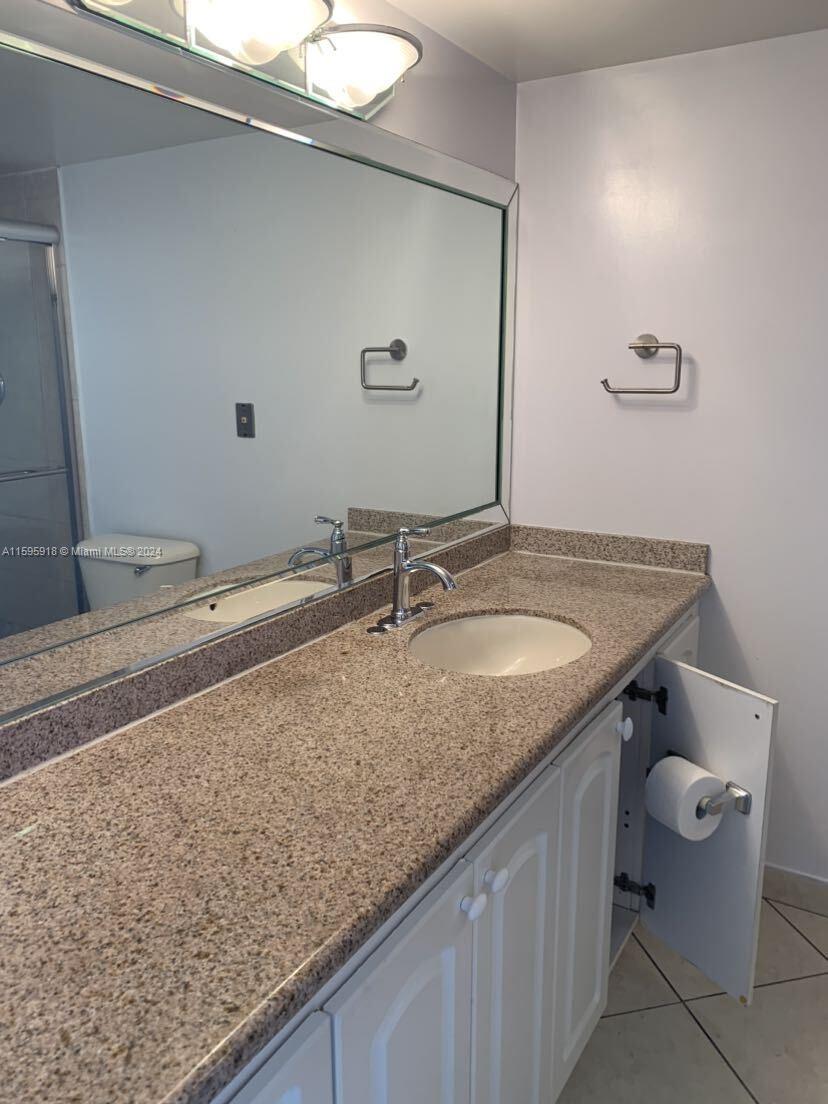 1750 Ne 191st St 628-4 Property Photo 15