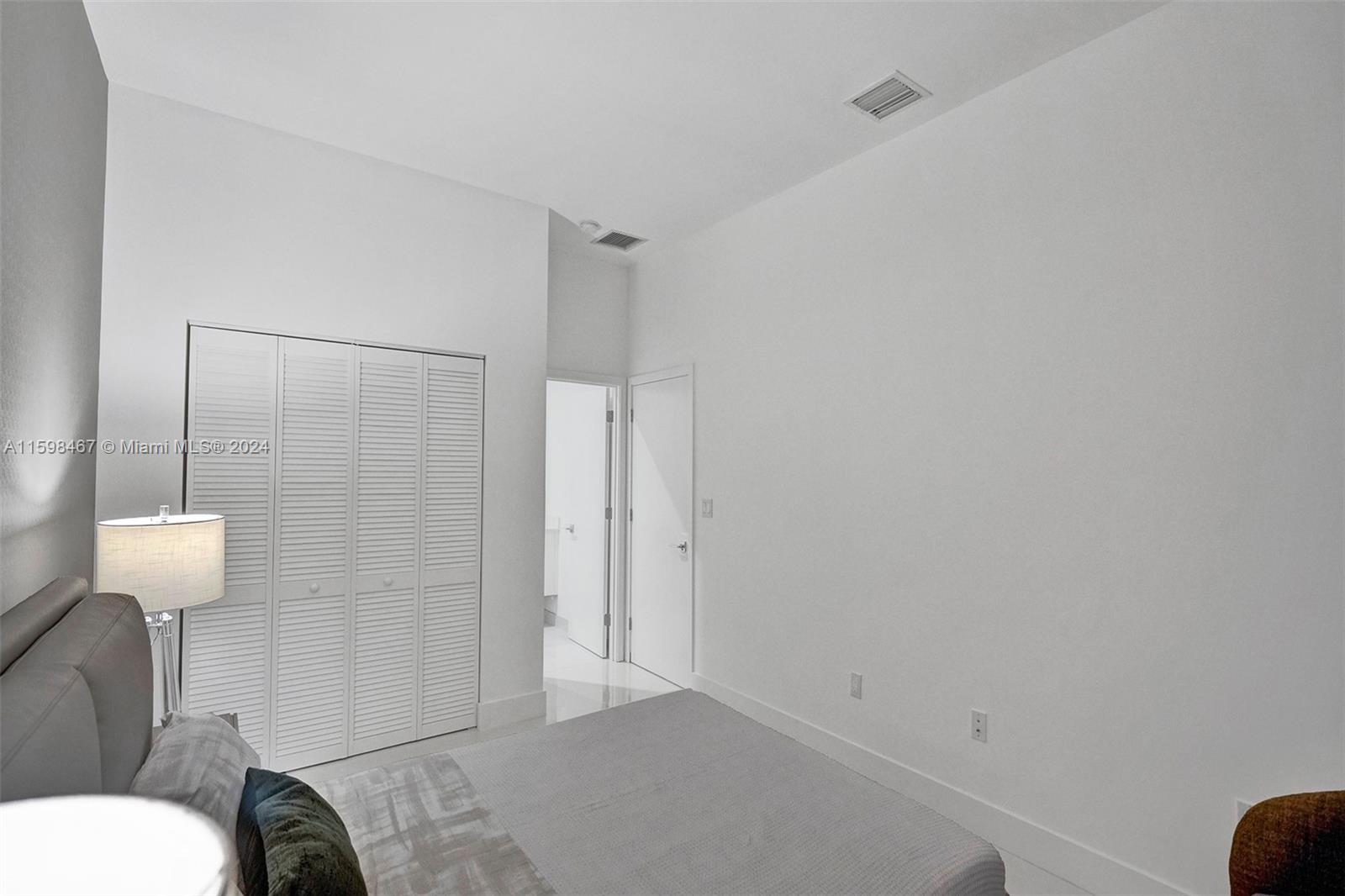 1801 Ne 13th St 1819 Property Photo 33