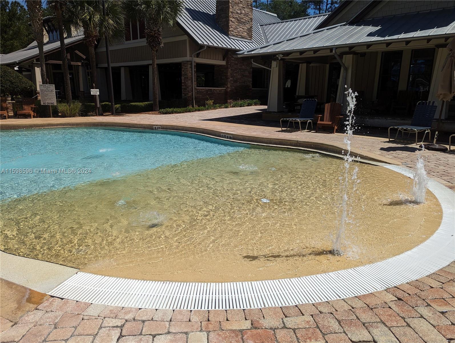 308 Silver Glen Property Photo 24