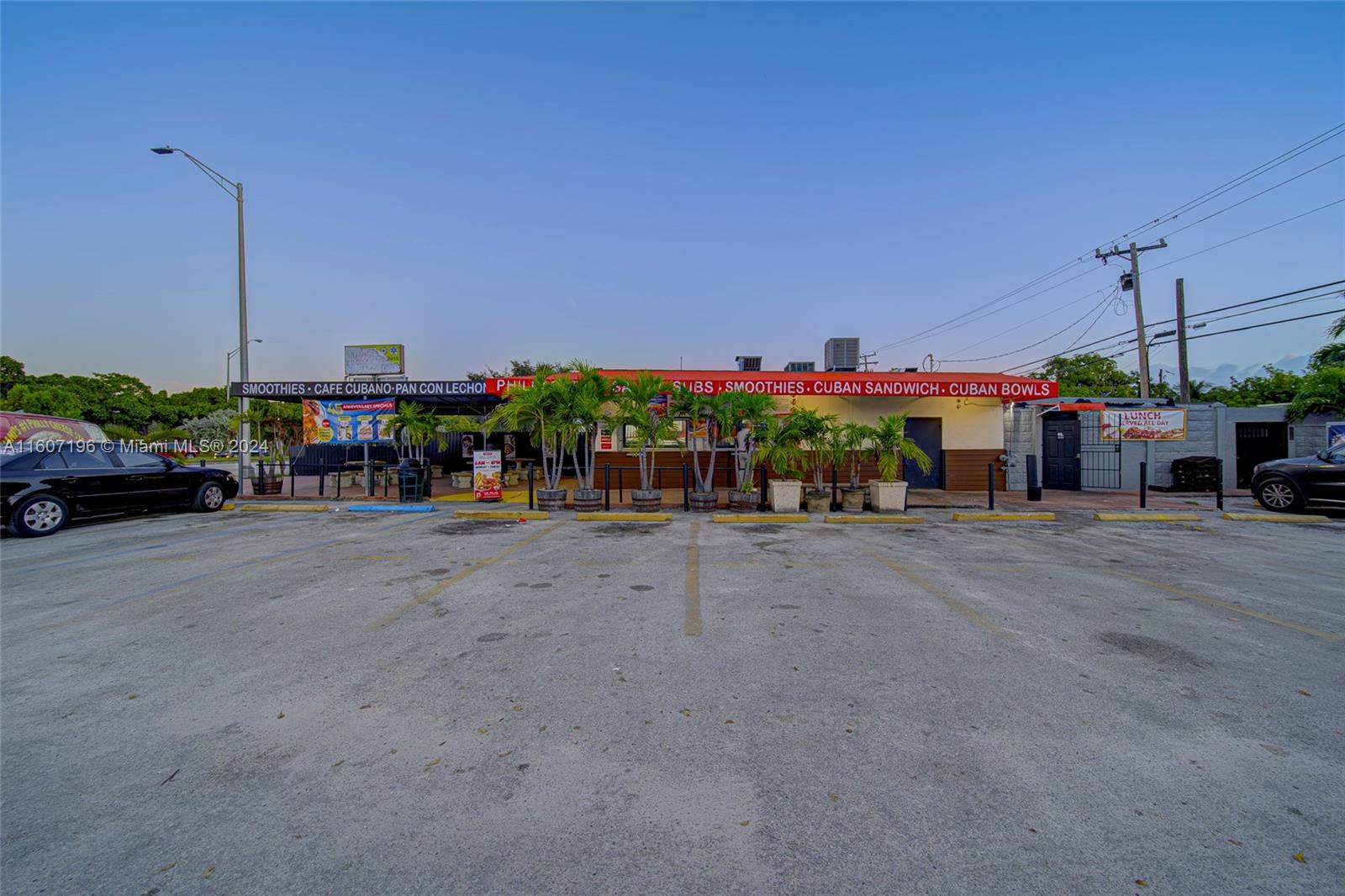 Restaurant With Real Estate Included For Sale In Miami Property Photo 1
