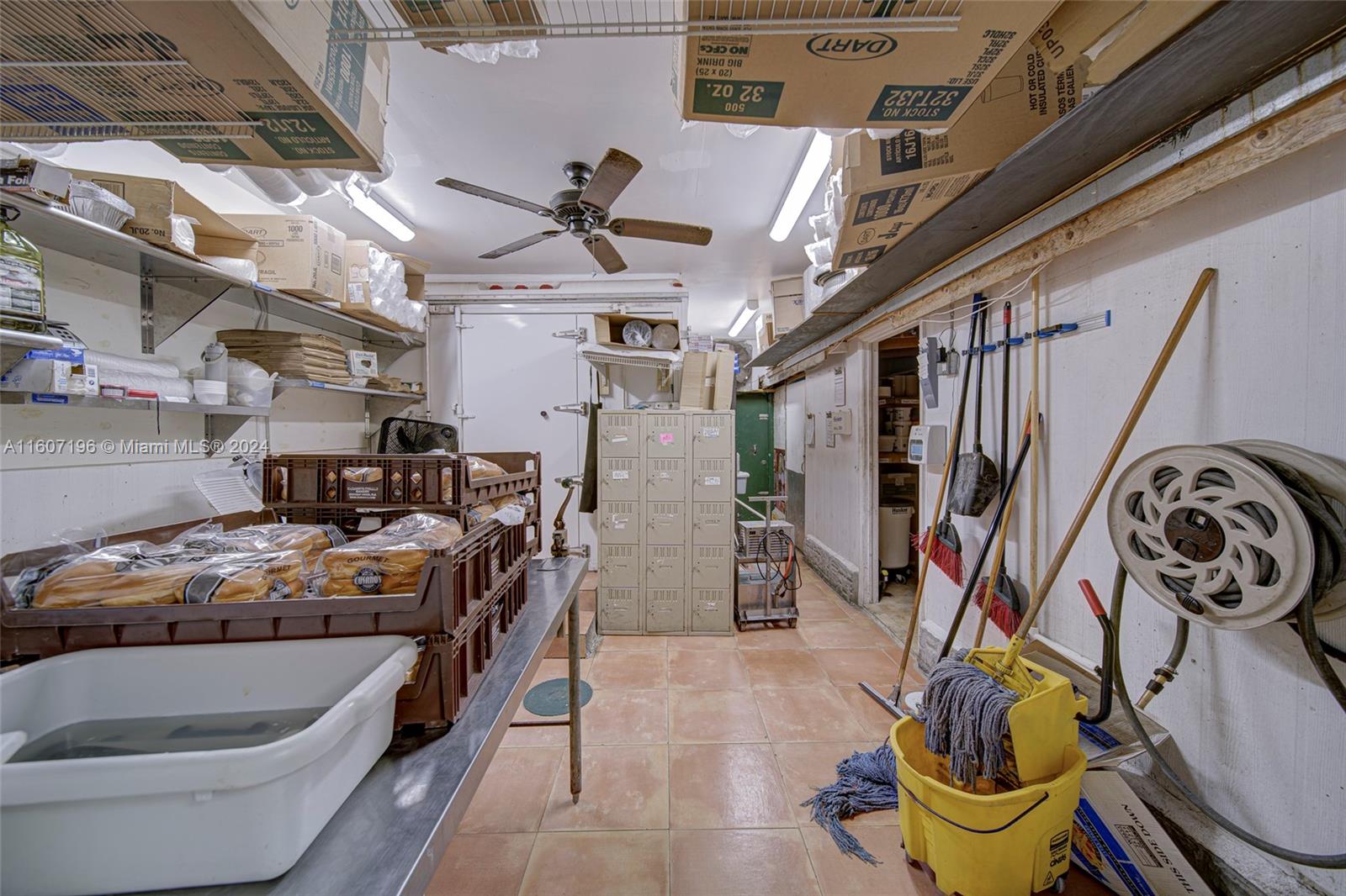 Restaurant With Real Estate Included For Sale In Miami Property Photo 8