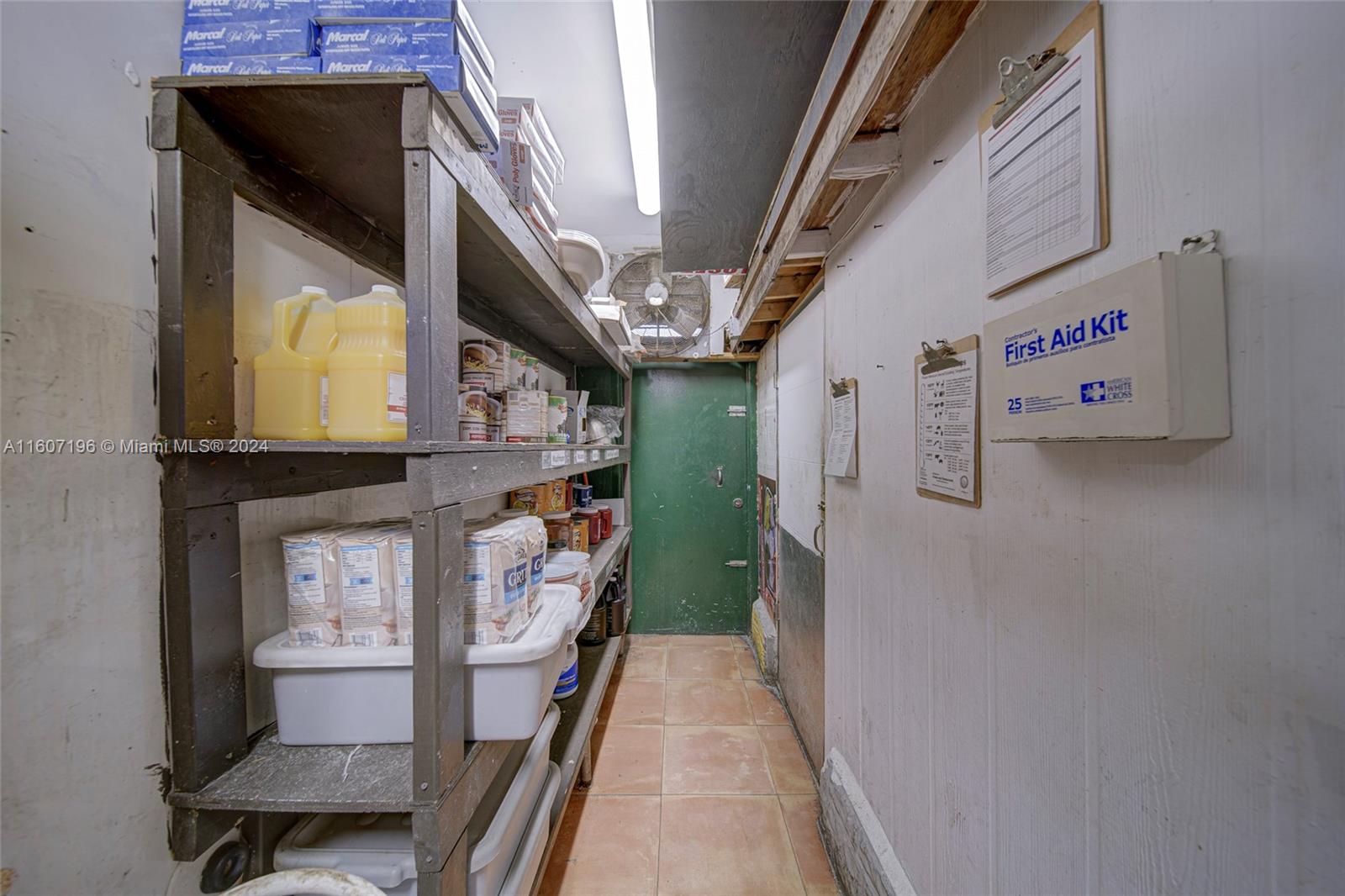 Restaurant With Real Estate Included For Sale In Miami Property Photo 9
