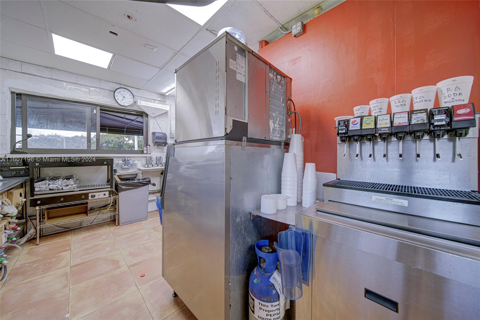 Restaurant With Real Estate Included For Sale In Miami Property Photo 18