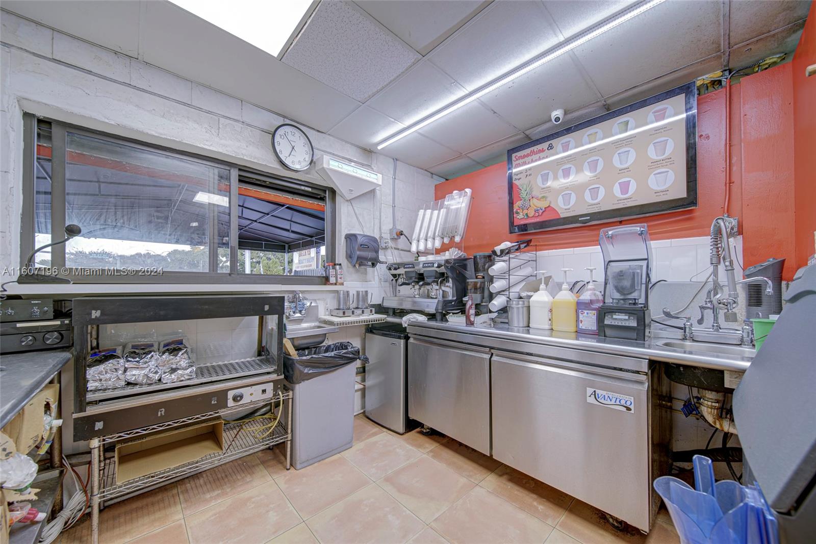 Restaurant With Real Estate Included For Sale In Miami Property Photo 20