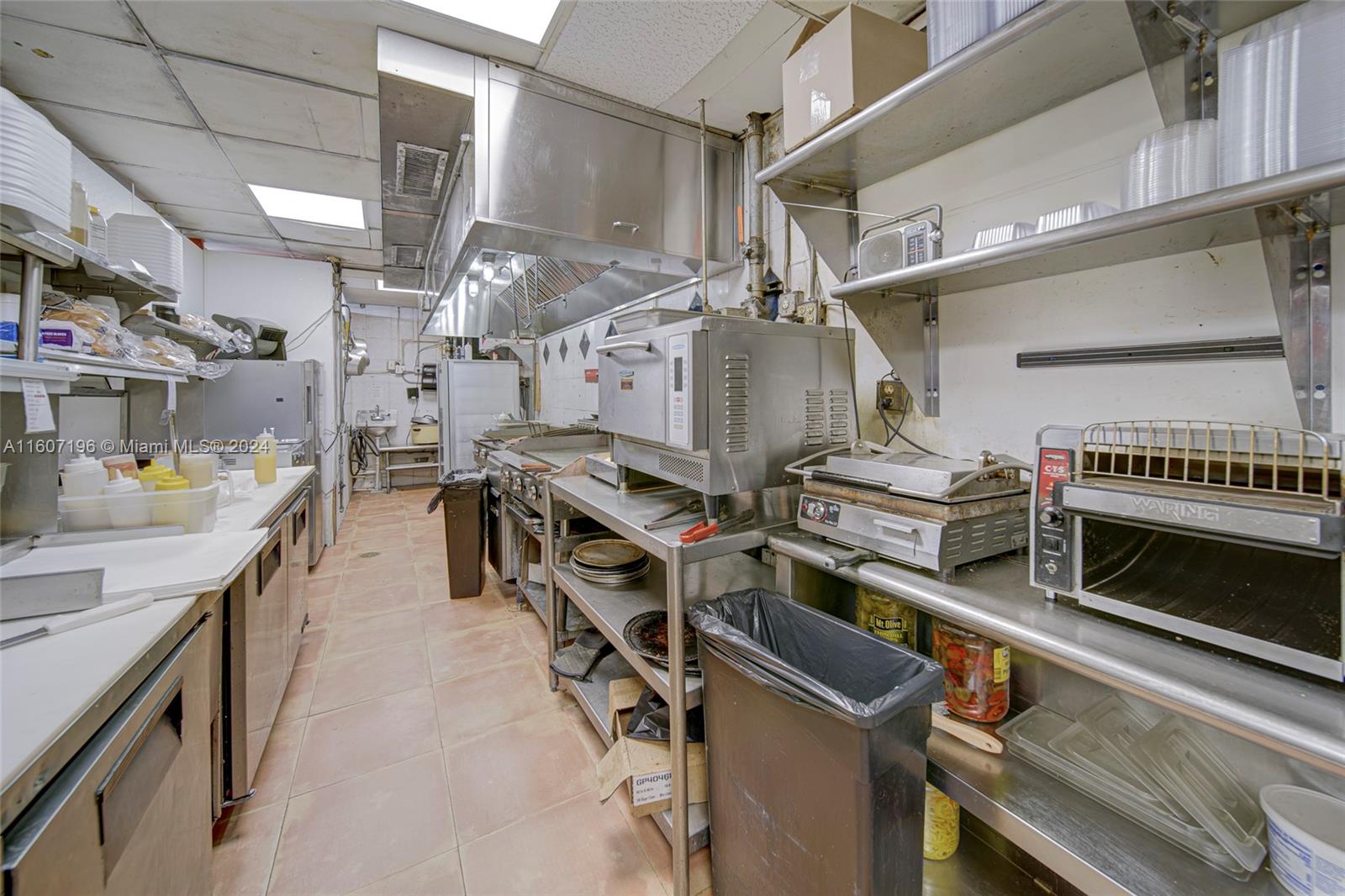 Restaurant With Real Estate Included For Sale In Miami Property Photo 24