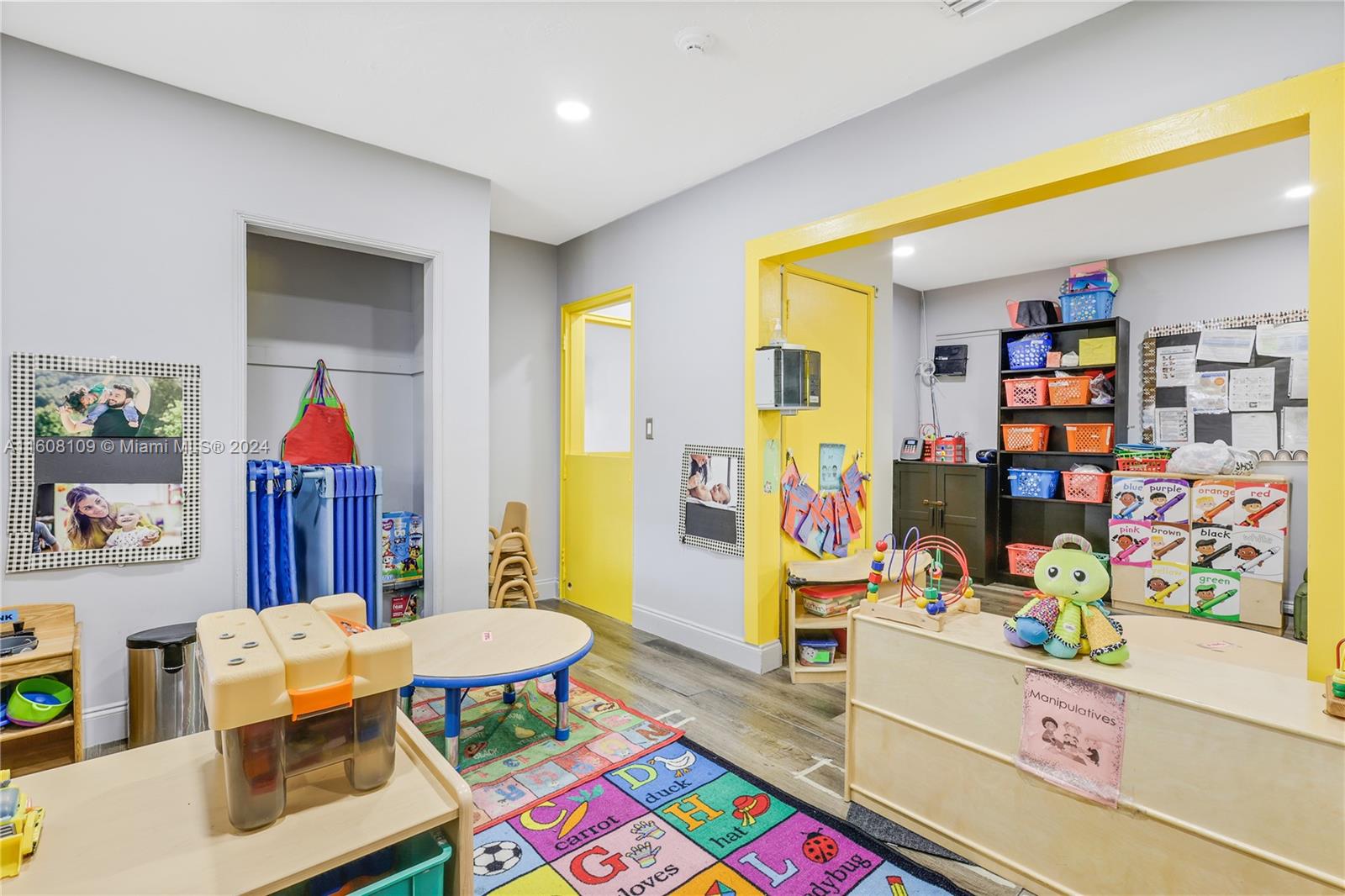 Property Photo 14