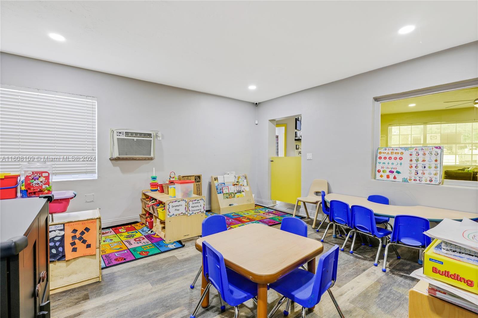 Property Photo 15