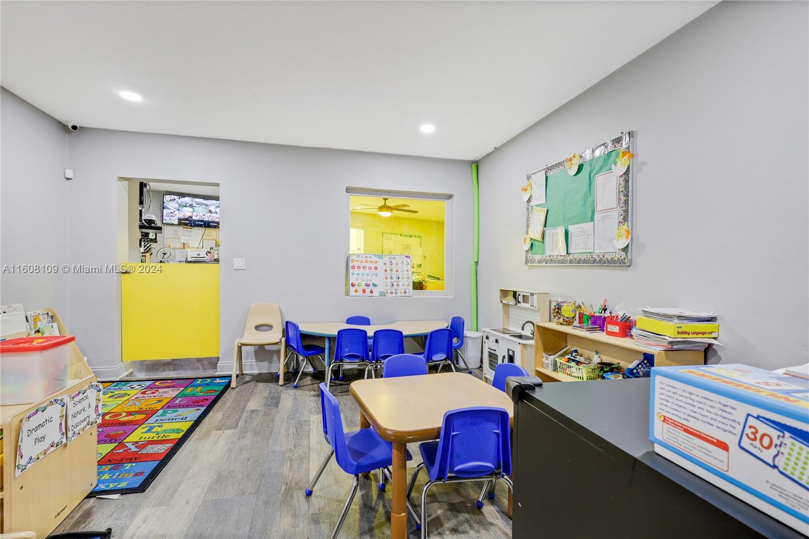 Property Photo 16