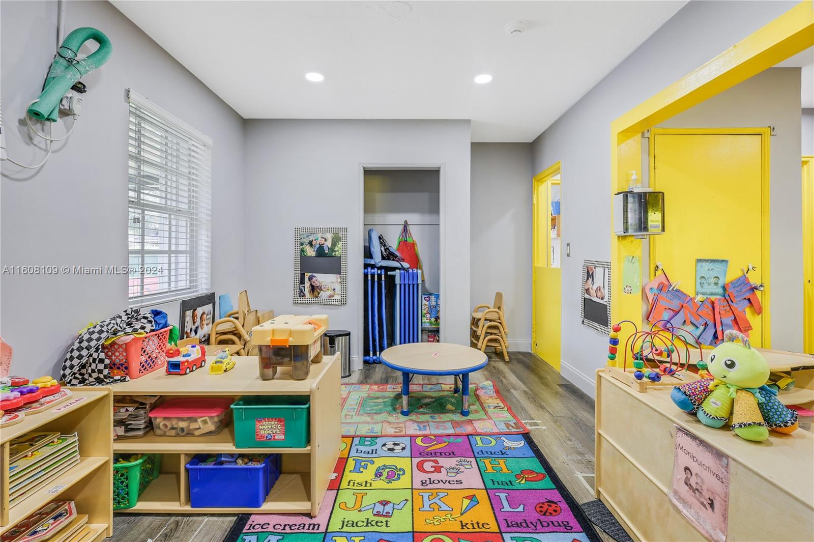 Property Photo 17