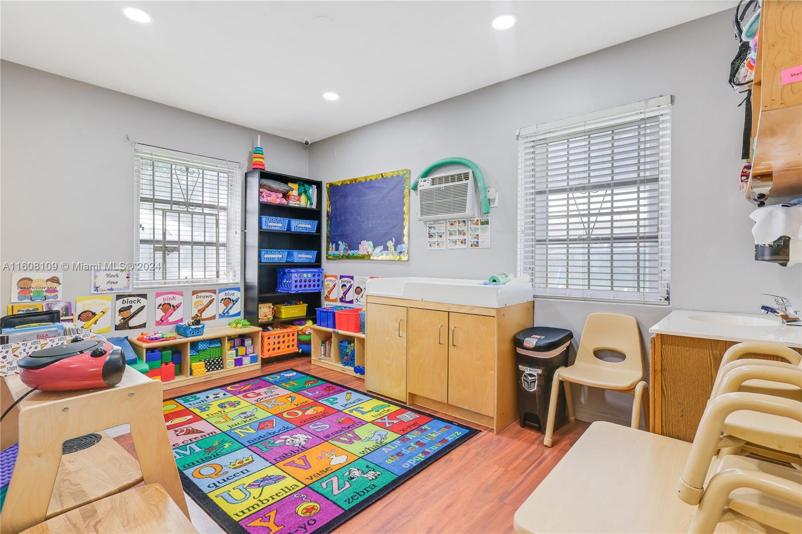 Property Photo 19