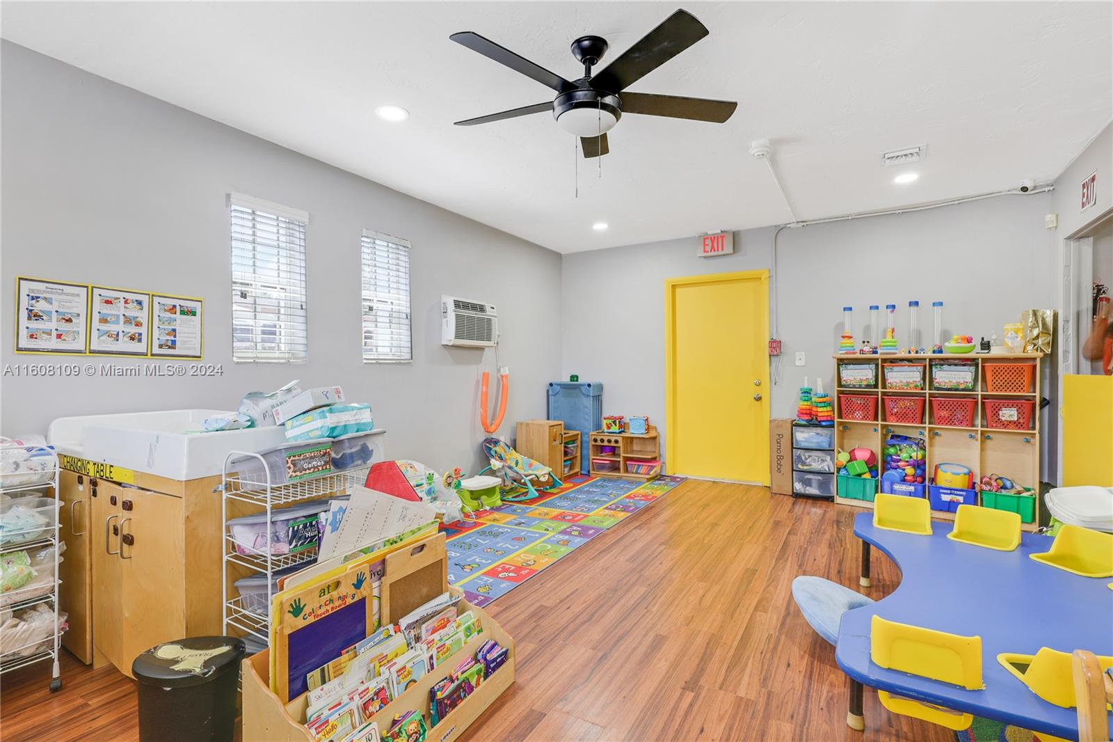 Property Photo 22