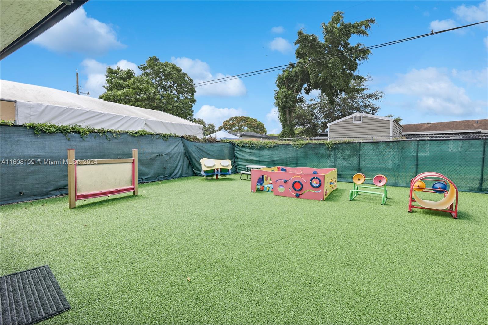 Property Photo 31