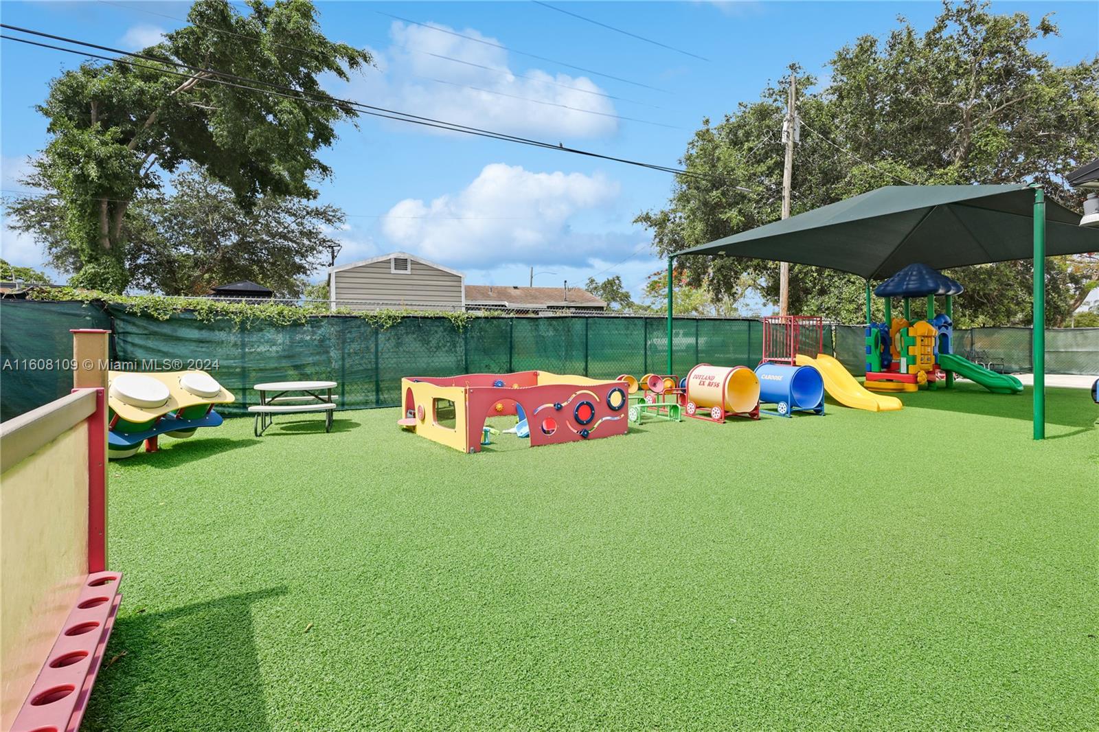 Property Photo 32