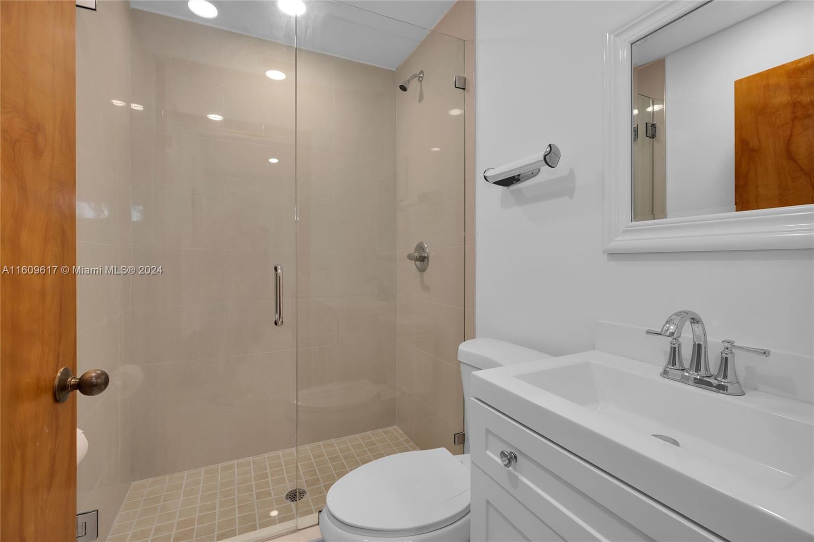 10719 Sw 104th St C-29 Property Photo 9