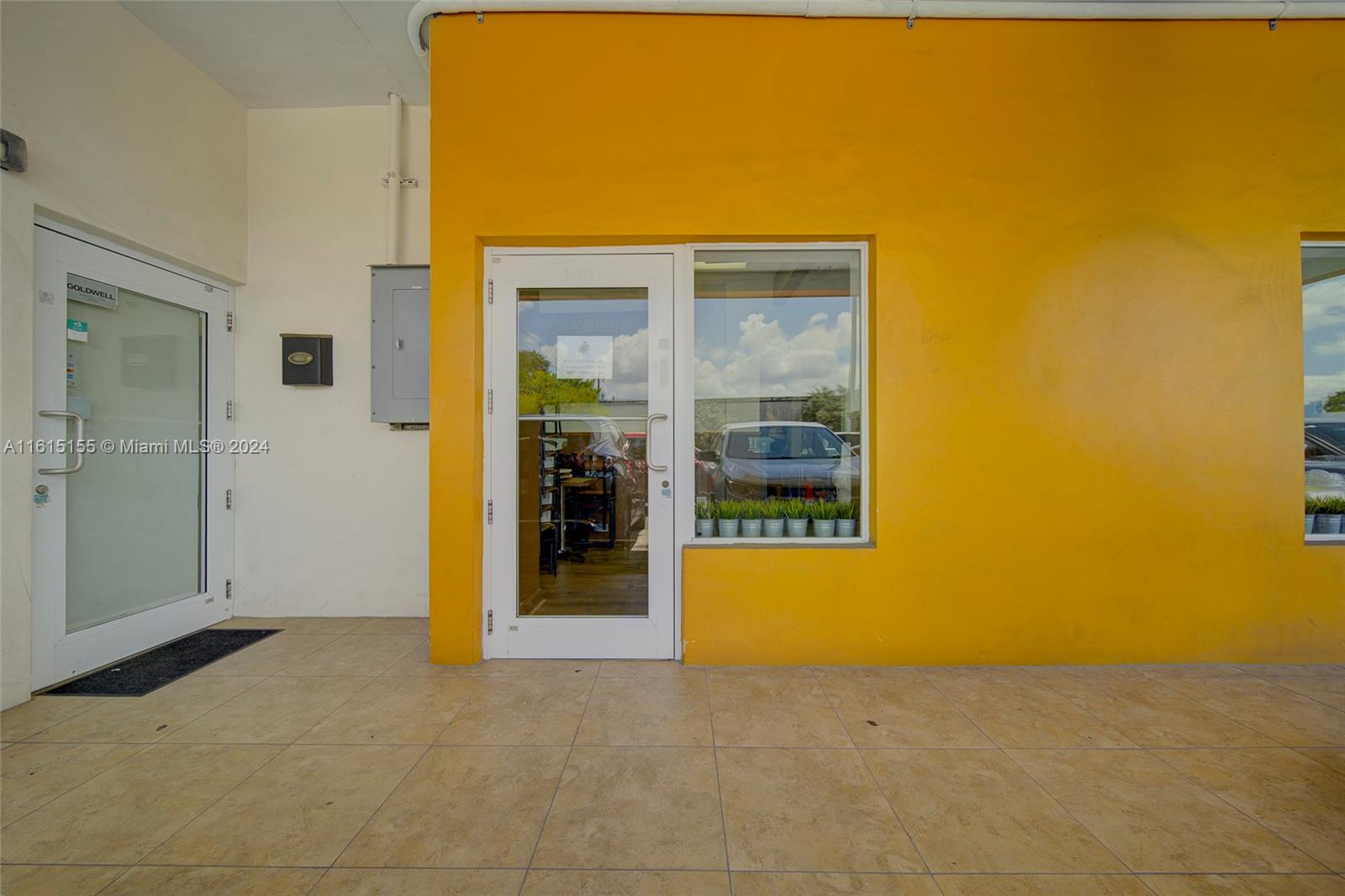 Commercial Kitchen For Lease On 8th Street Property Photo 25
