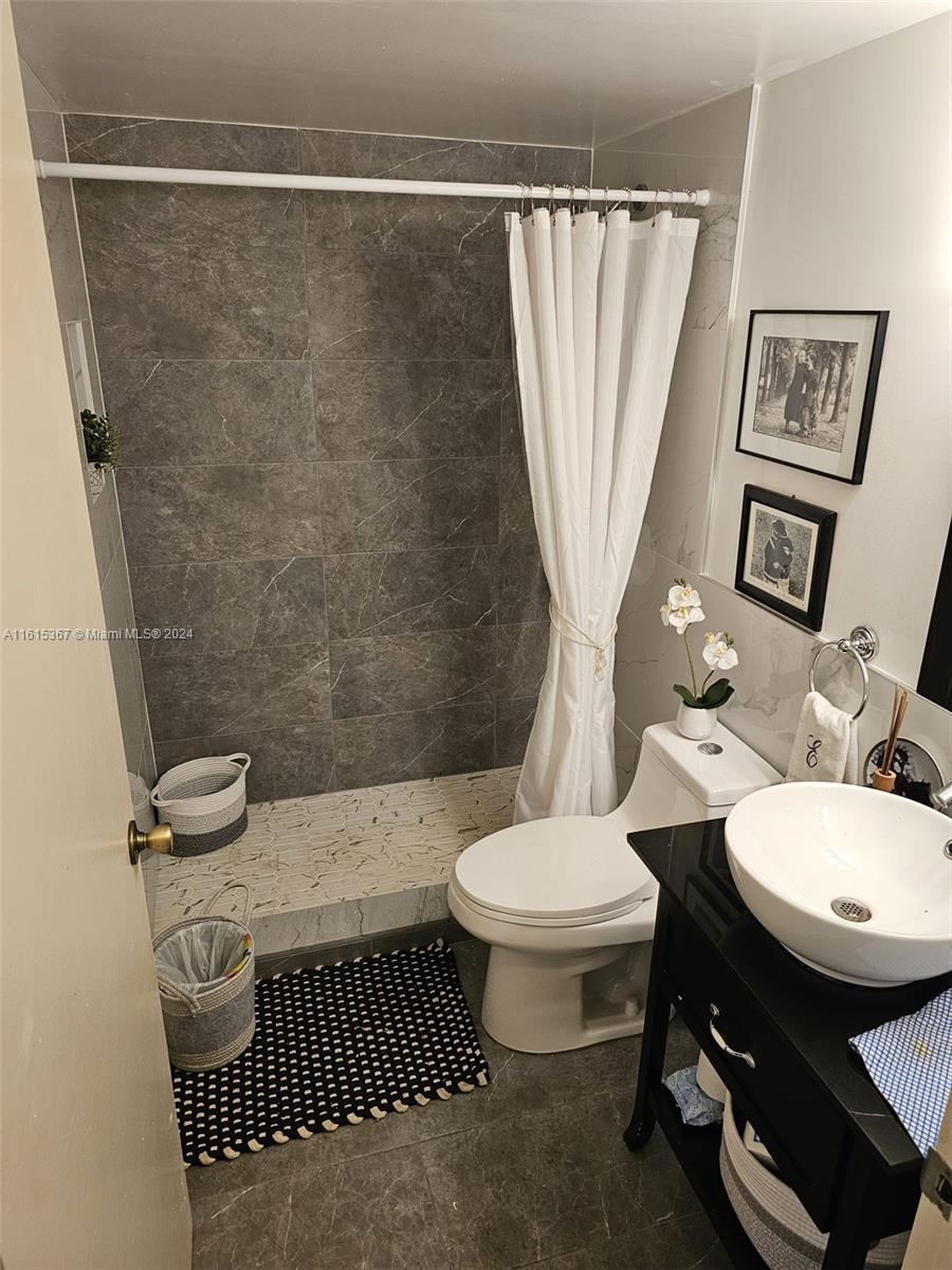 11780 Sw 18th St 327-2 Property Photo 3