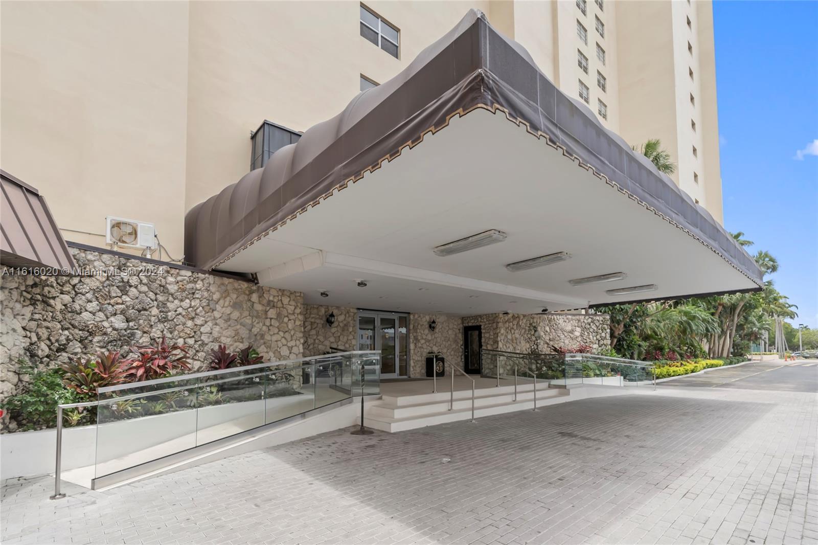11111 Biscayne Blvd 21b Property Photo 52