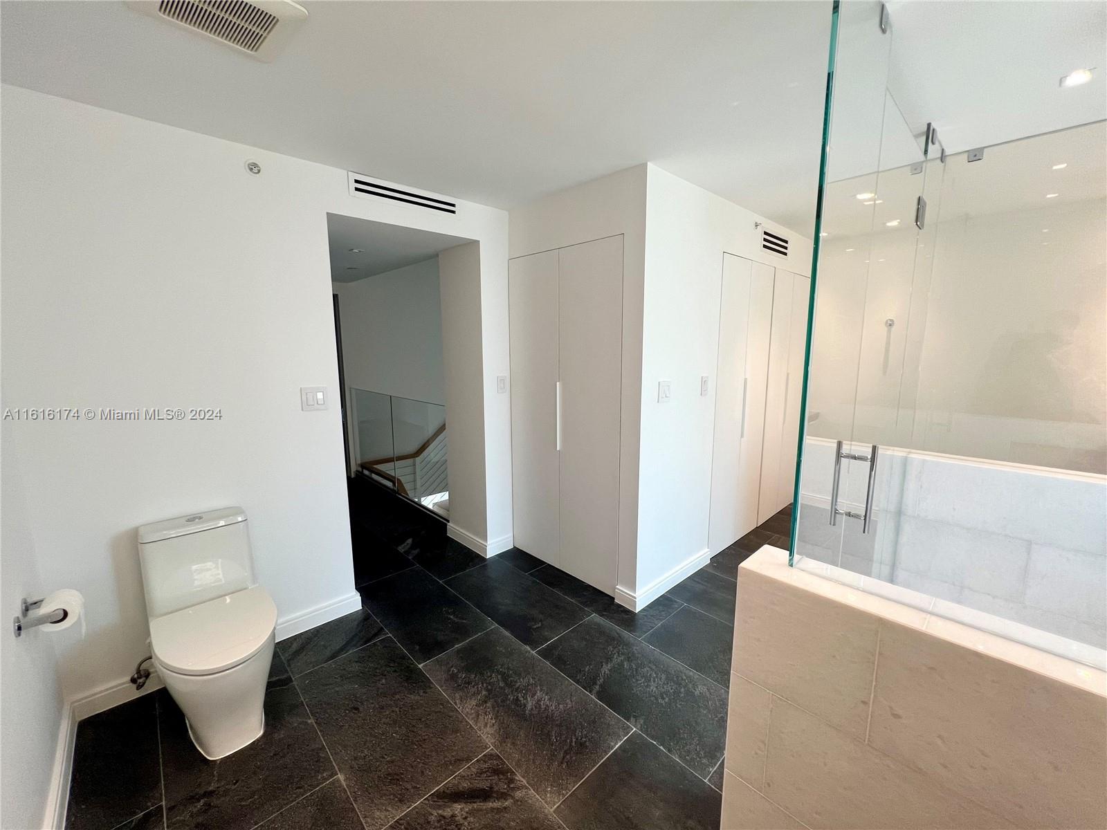 120 Jefferson Ave 12009 Property Photo 23