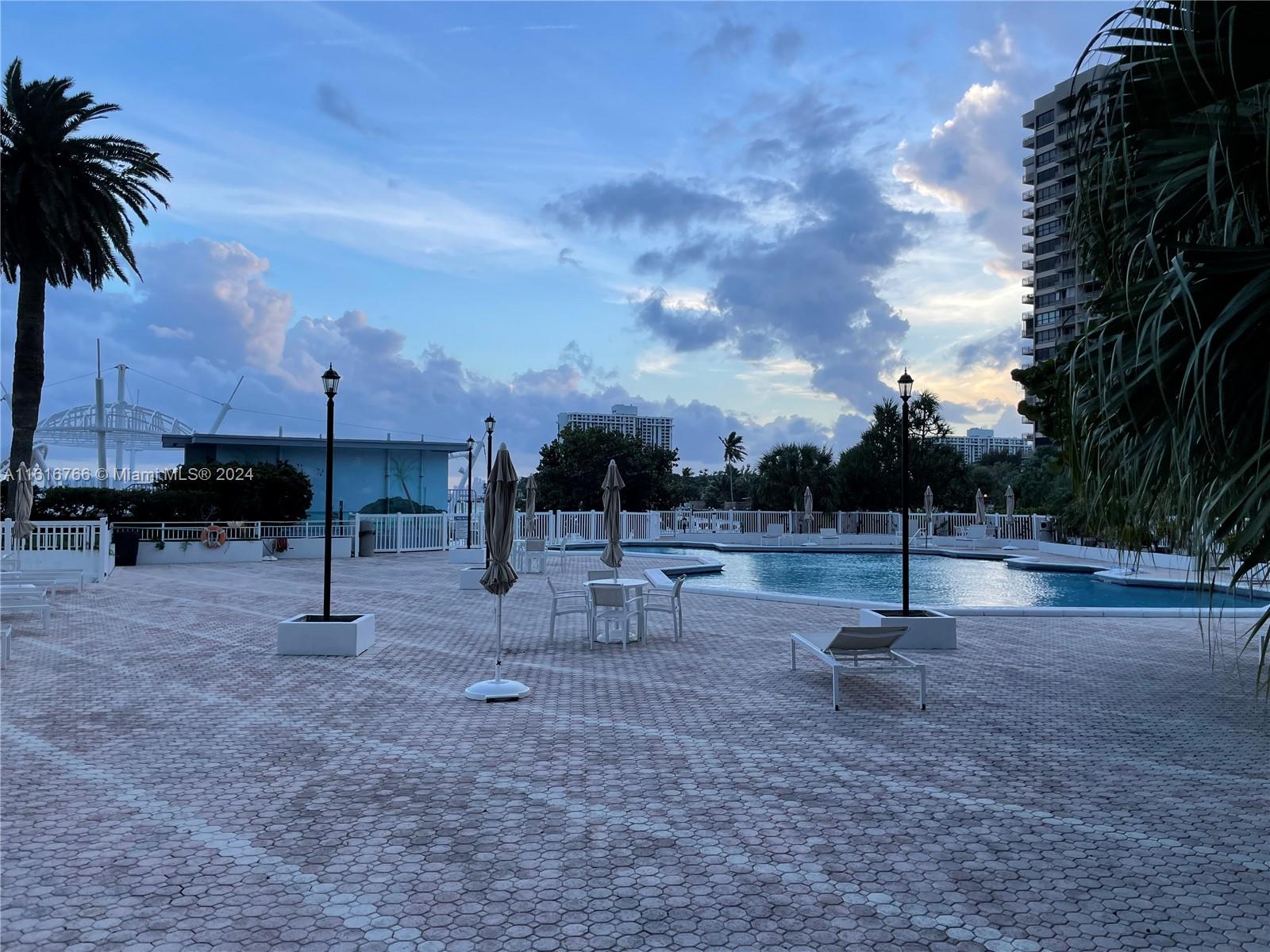11111 Biscayne Blvd 7c/705 Property Photo 3