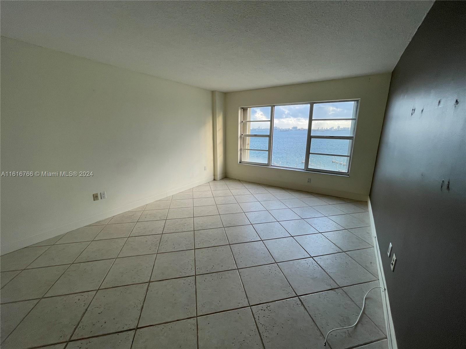 11111 Biscayne Blvd 7c/705 Property Photo 15