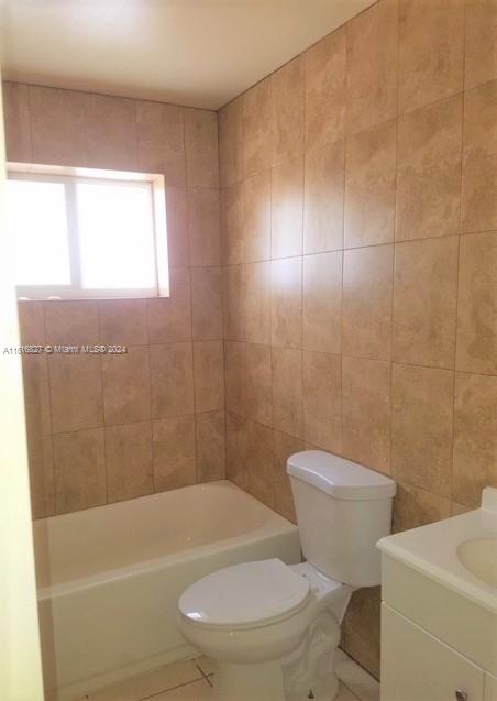2230 Madison St 08 Property Photo 1