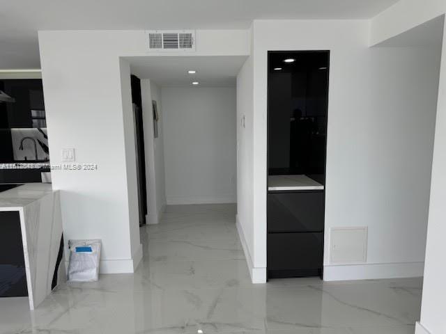 18011 Biscayne Blvd 1605 Property Photo 24