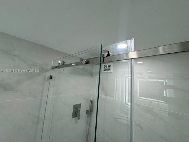 18011 Biscayne Blvd 1605 Property Photo 28