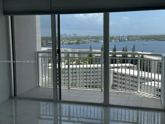 18011 Biscayne Blvd 1605 Property Photo 35