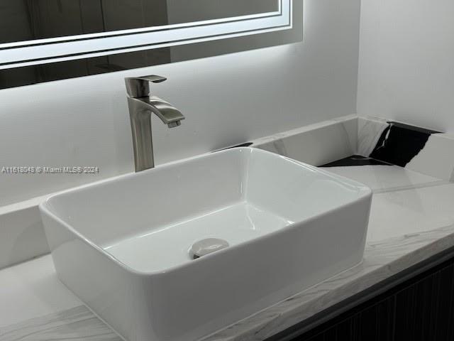 18011 Biscayne Blvd 1605 Property Photo 38