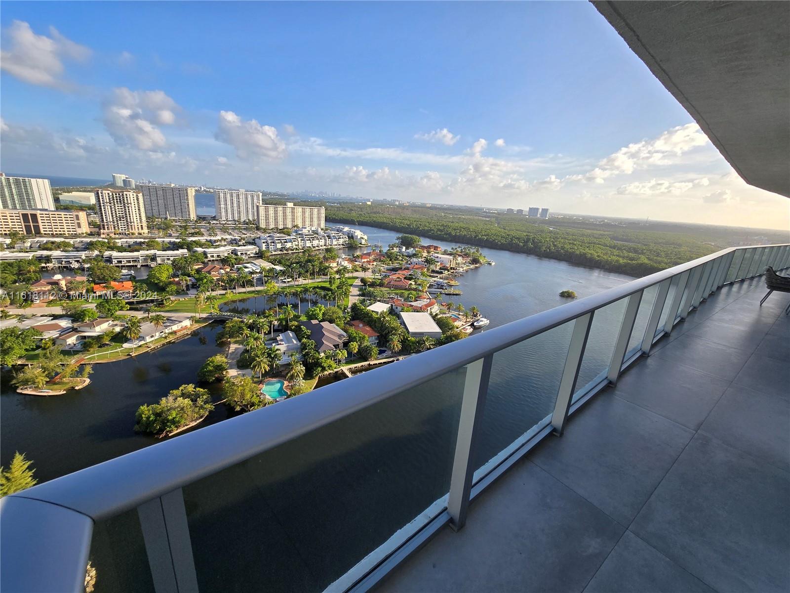 330 Sunny Isles Blvd 5-2404 Property Photo 12