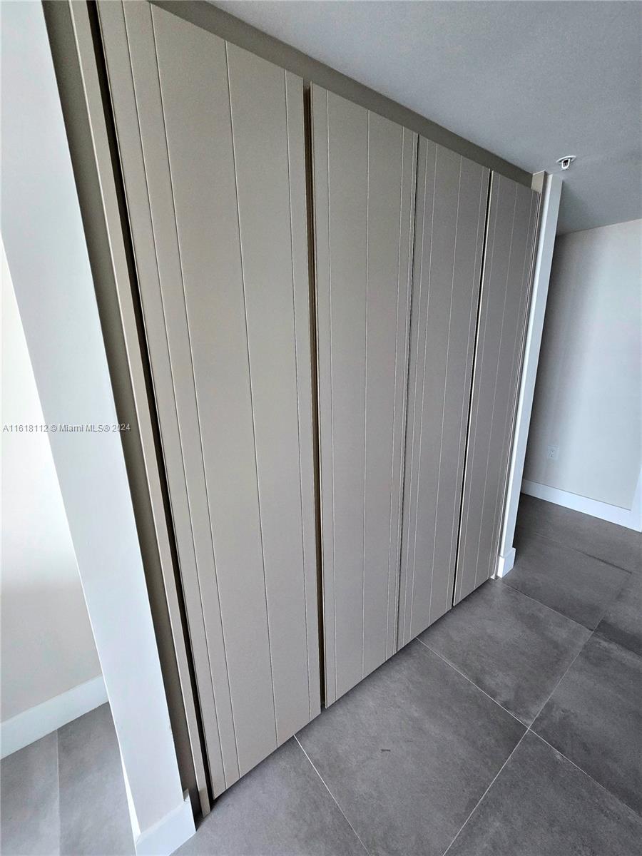 330 Sunny Isles Blvd 5-2404 Property Photo 24