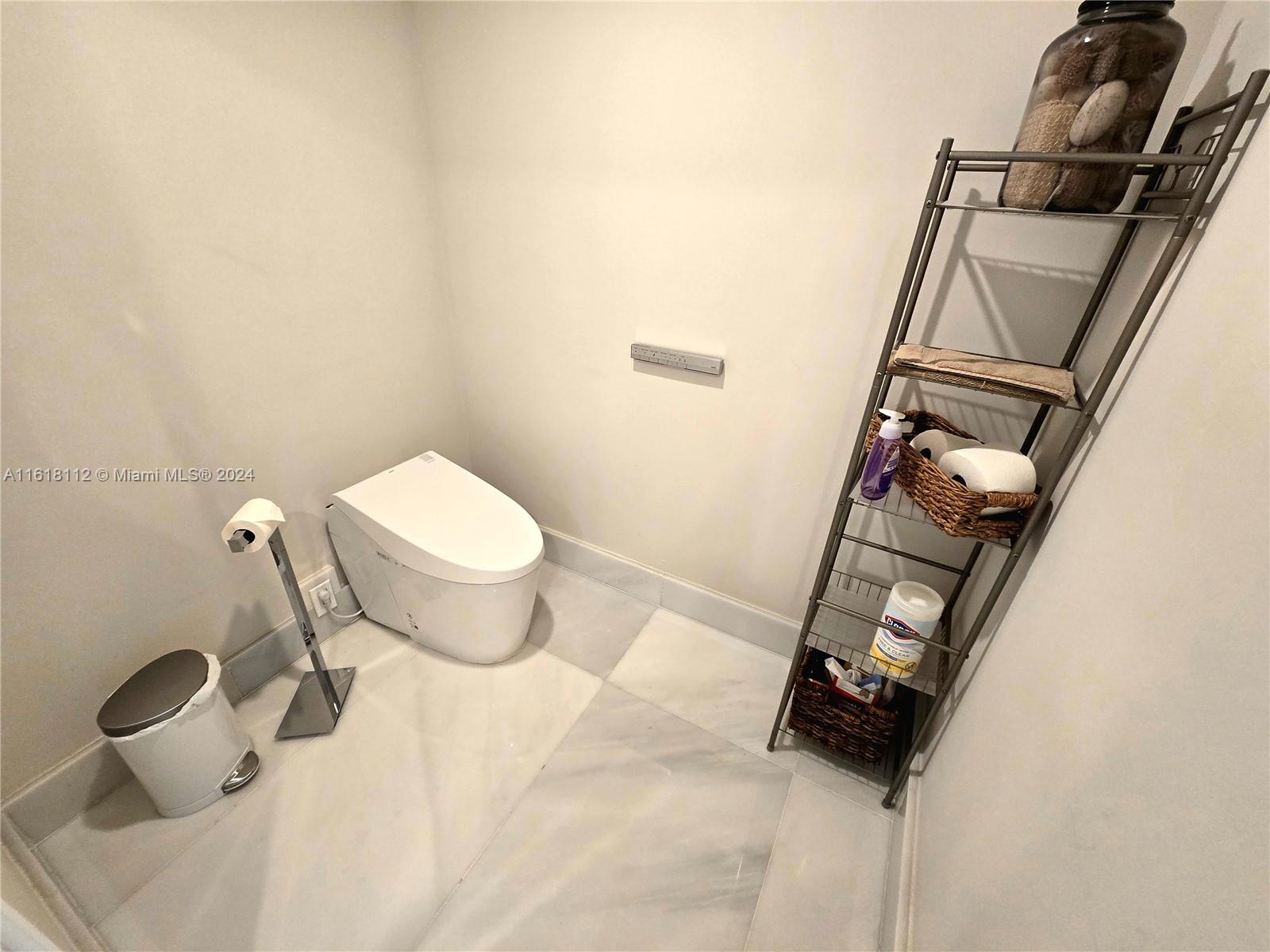 330 Sunny Isles Blvd 5-2404 Property Photo 29