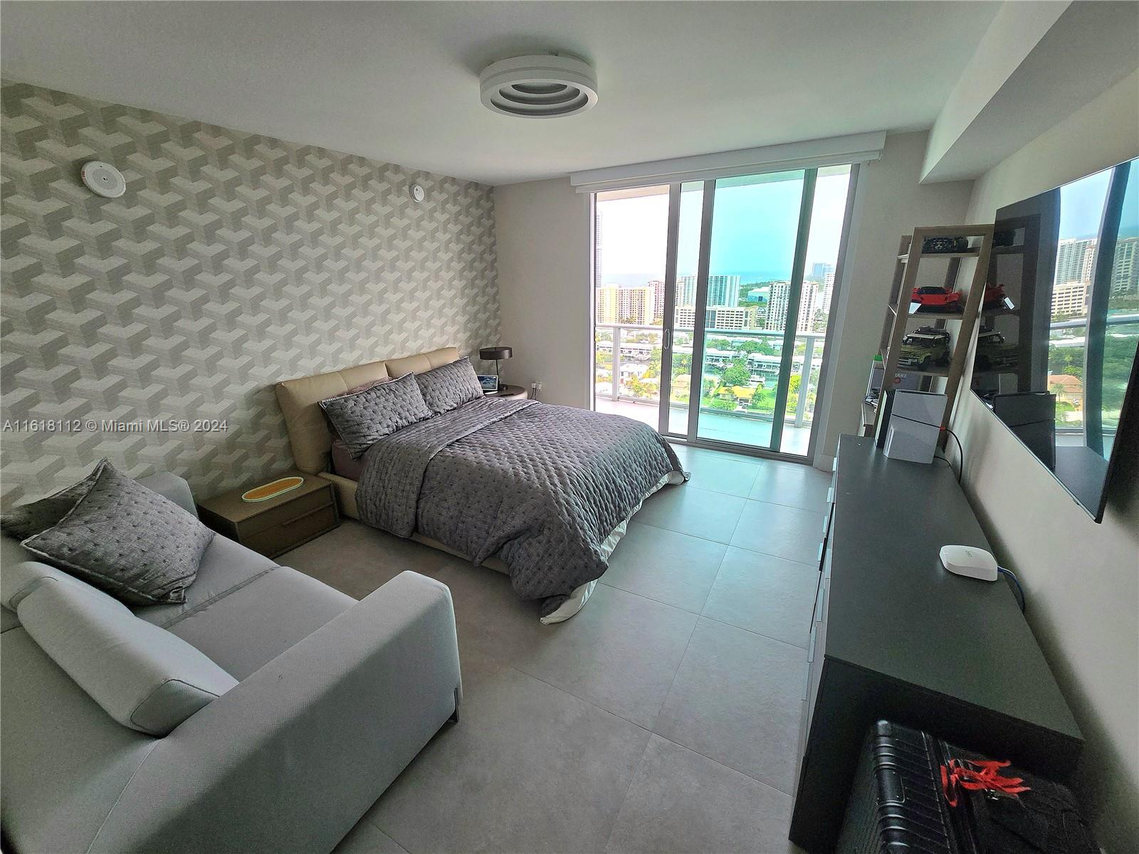 330 Sunny Isles Blvd 5-2404 Property Photo 35