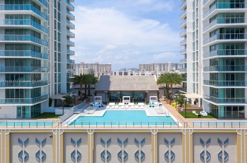 330 Sunny Isles Blvd 5-2404 Property Photo 40