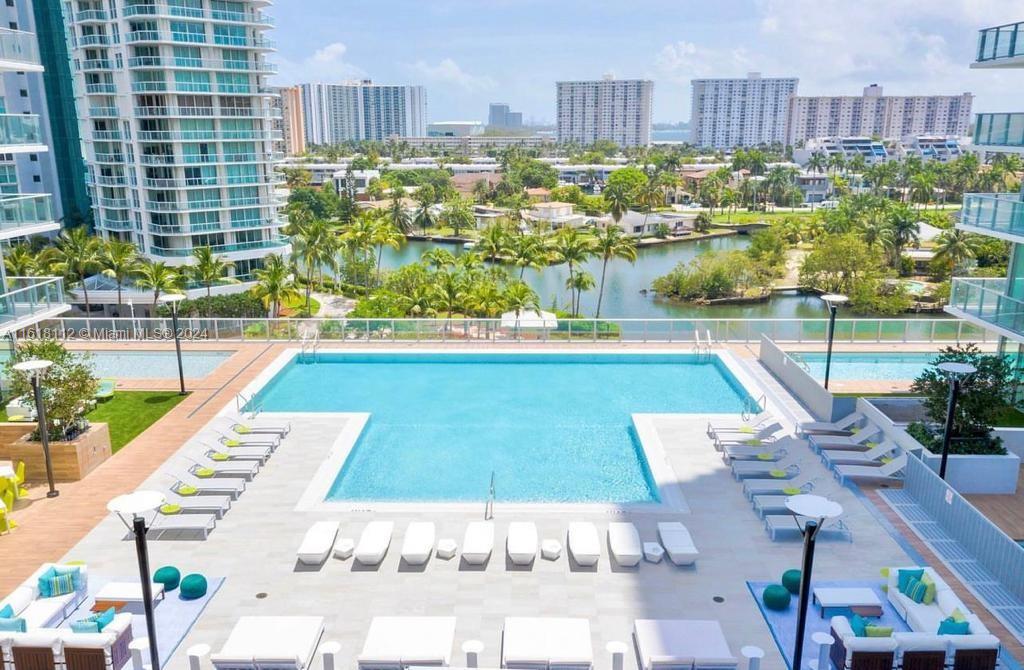 330 Sunny Isles Blvd 5-2404 Property Photo 41
