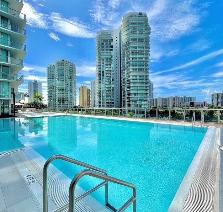 330 Sunny Isles Blvd 5-2404 Property Photo 44