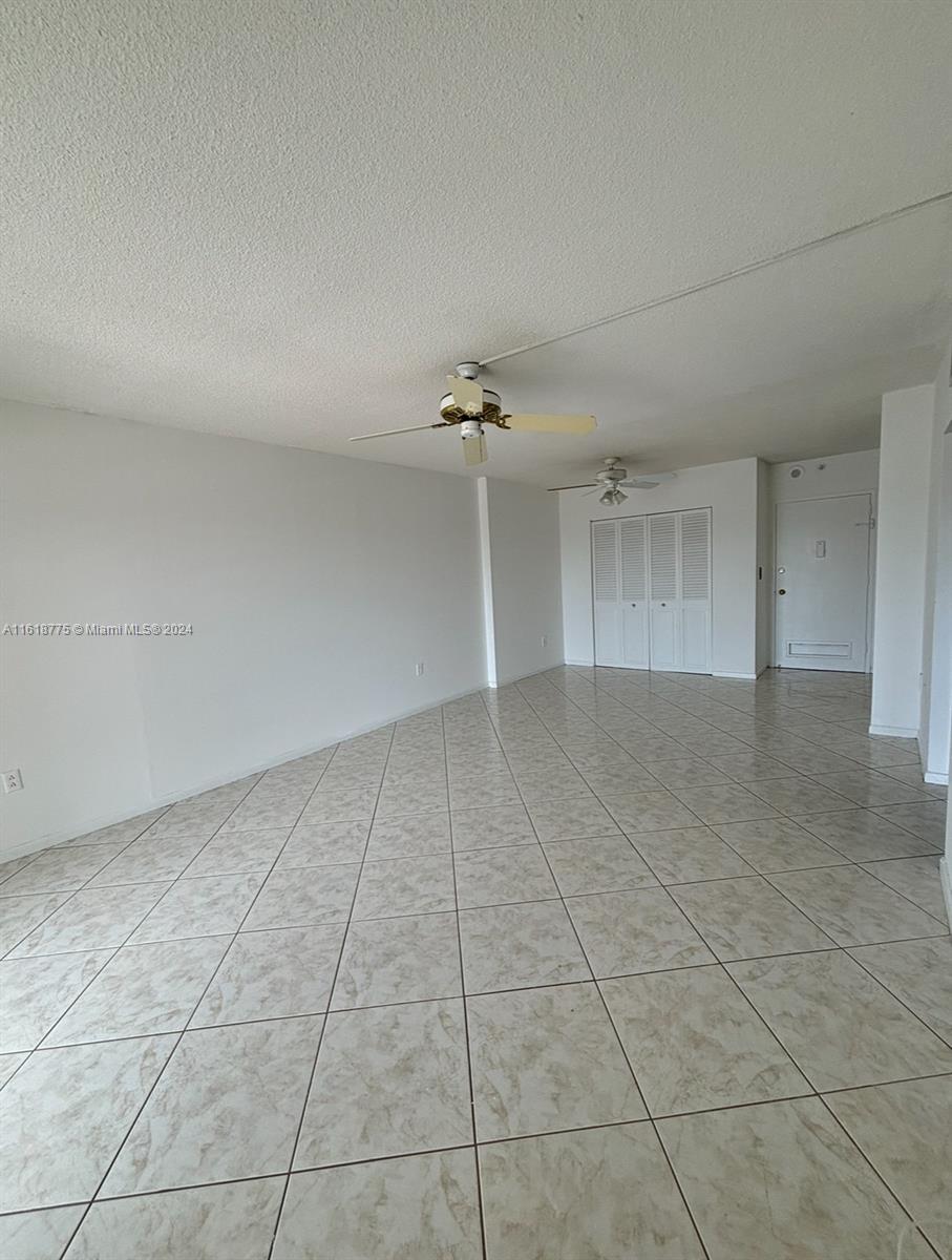 400 Kings Point Dr 309 Property Photo 18