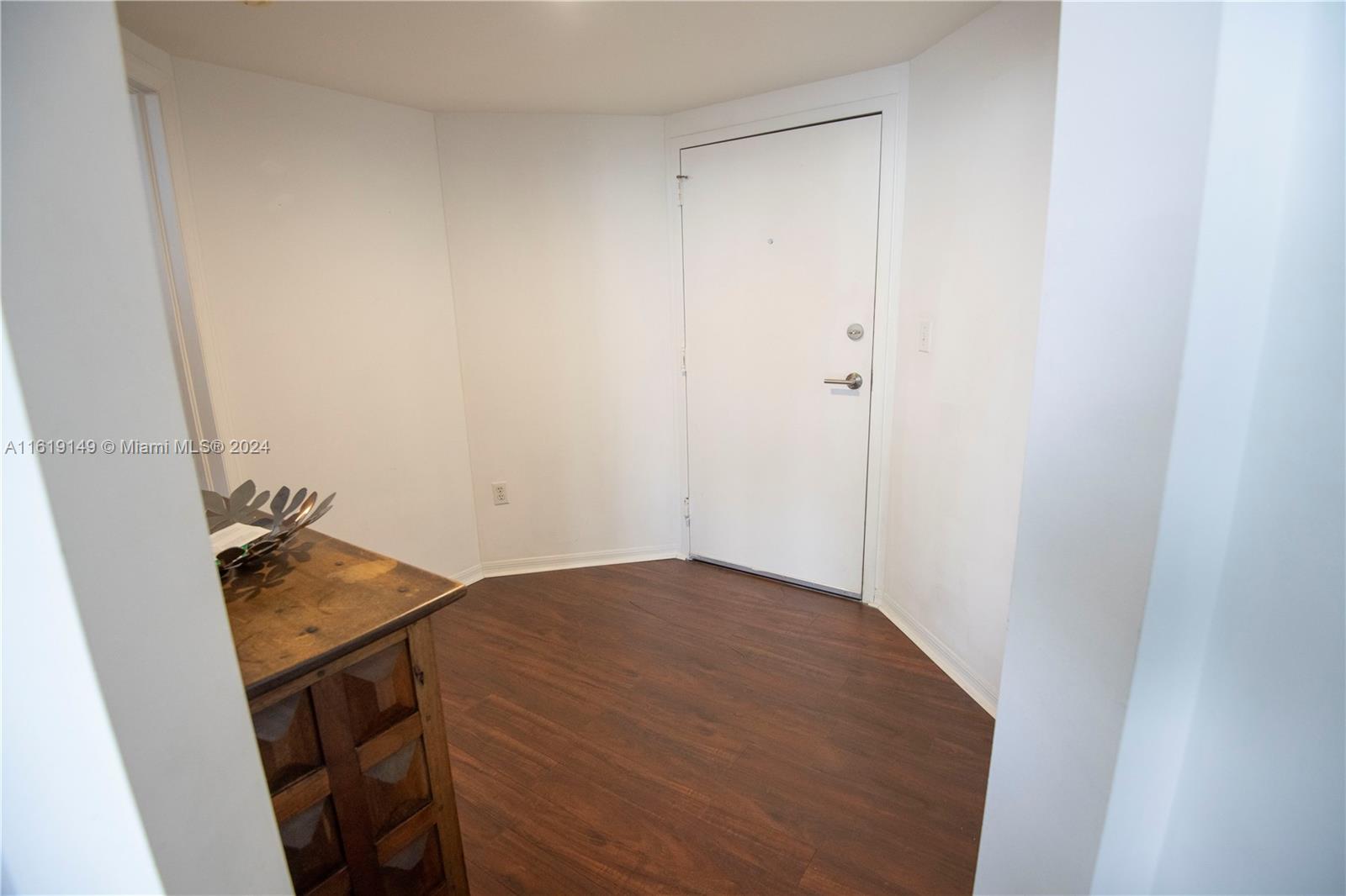 1330 West Ave 803 Property Photo 29