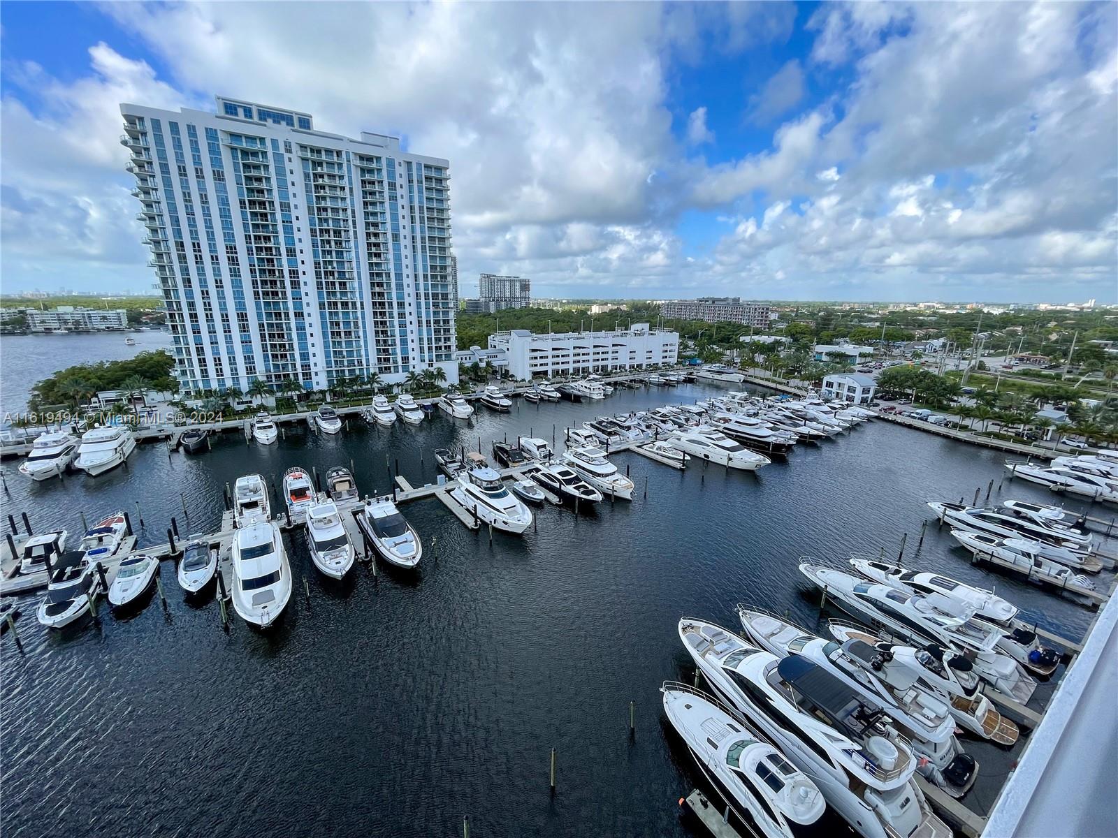 17301 Biscayne Blvd 1107 Property Photo 4