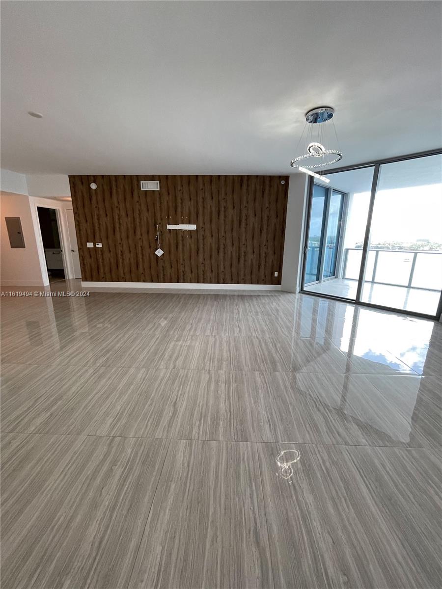 17301 Biscayne Blvd 1107 Property Photo 5