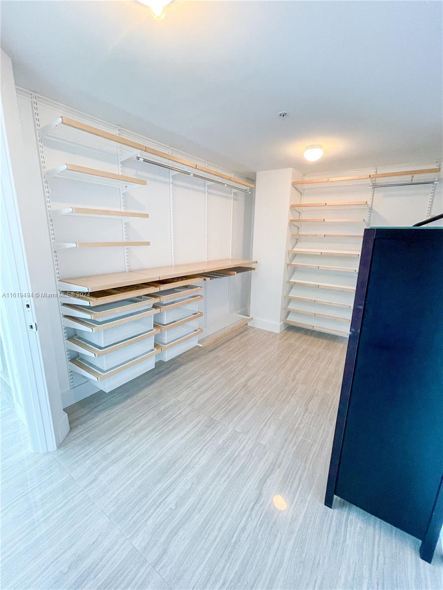 17301 Biscayne Blvd 1107 Property Photo 14