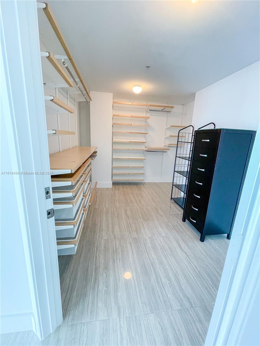 17301 Biscayne Blvd 1107 Property Photo 15