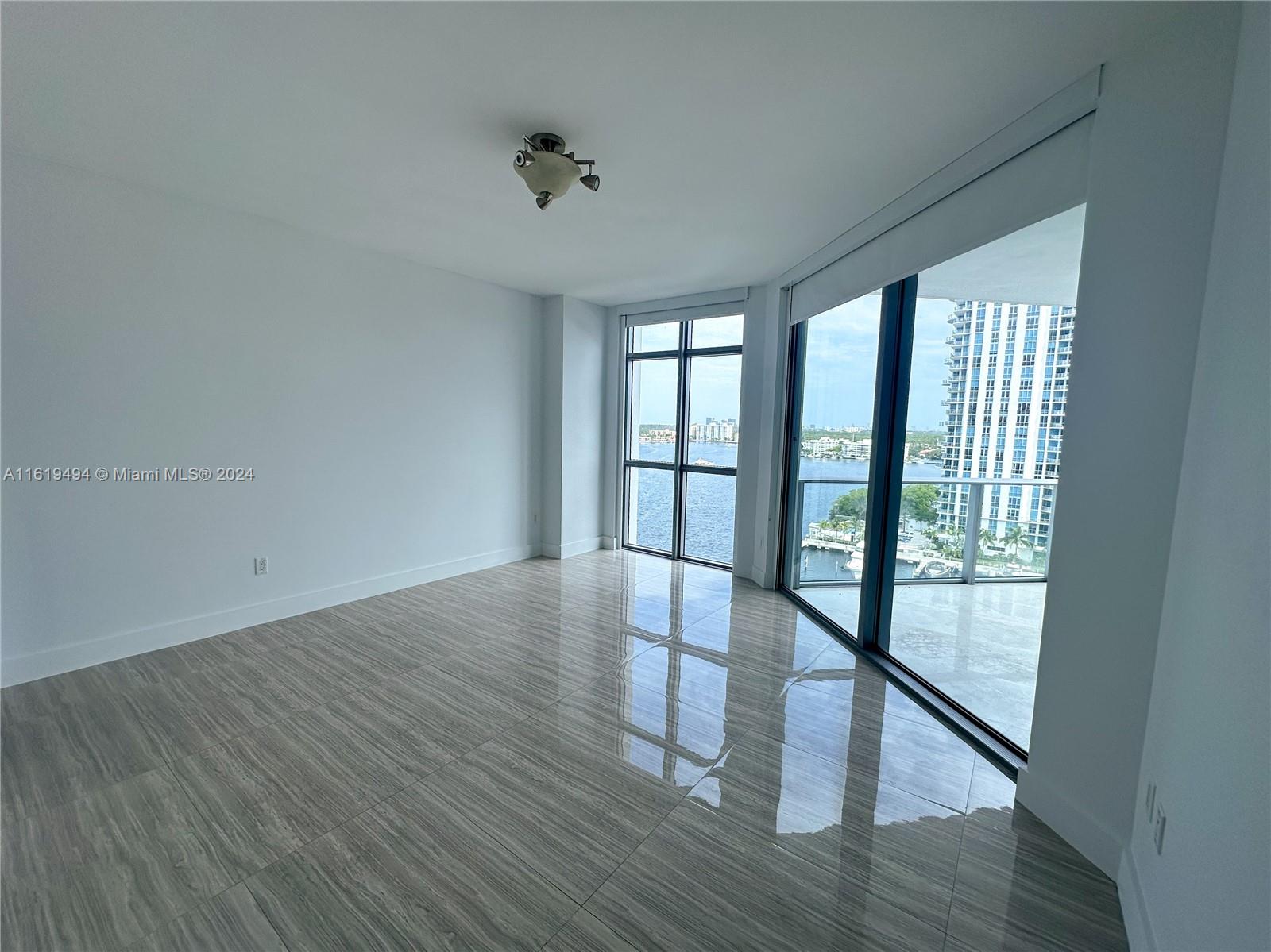17301 Biscayne Blvd 1107 Property Photo 24