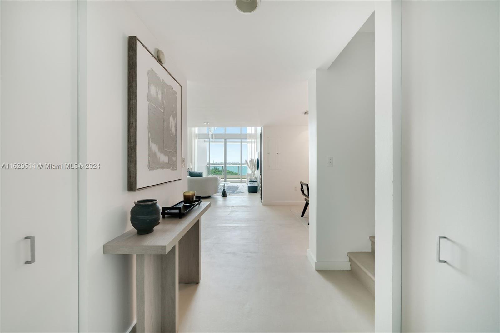 900 Biscayne Blvd 905 Property Photo 1