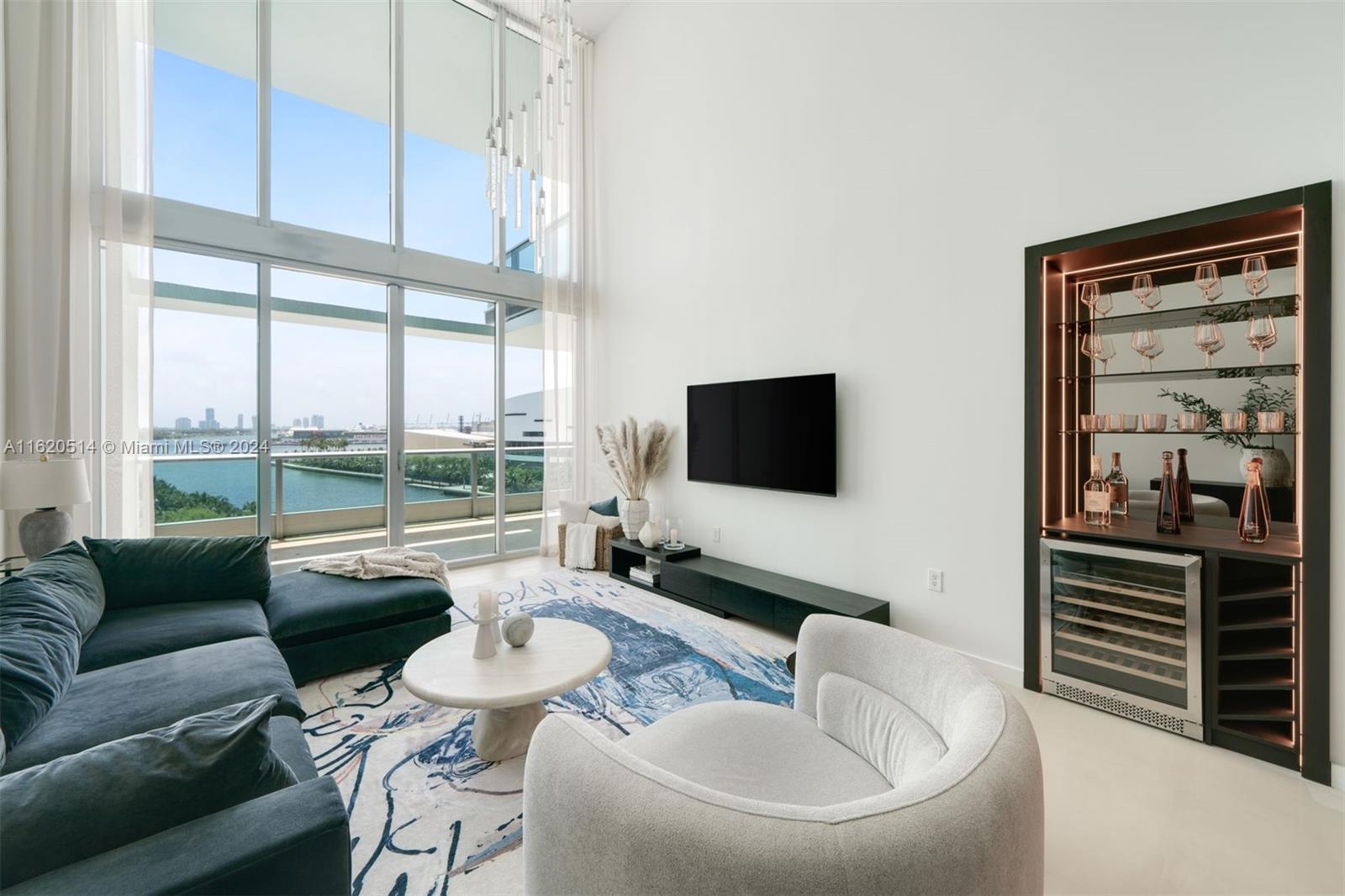 900 Biscayne Blvd 905 Property Photo 4