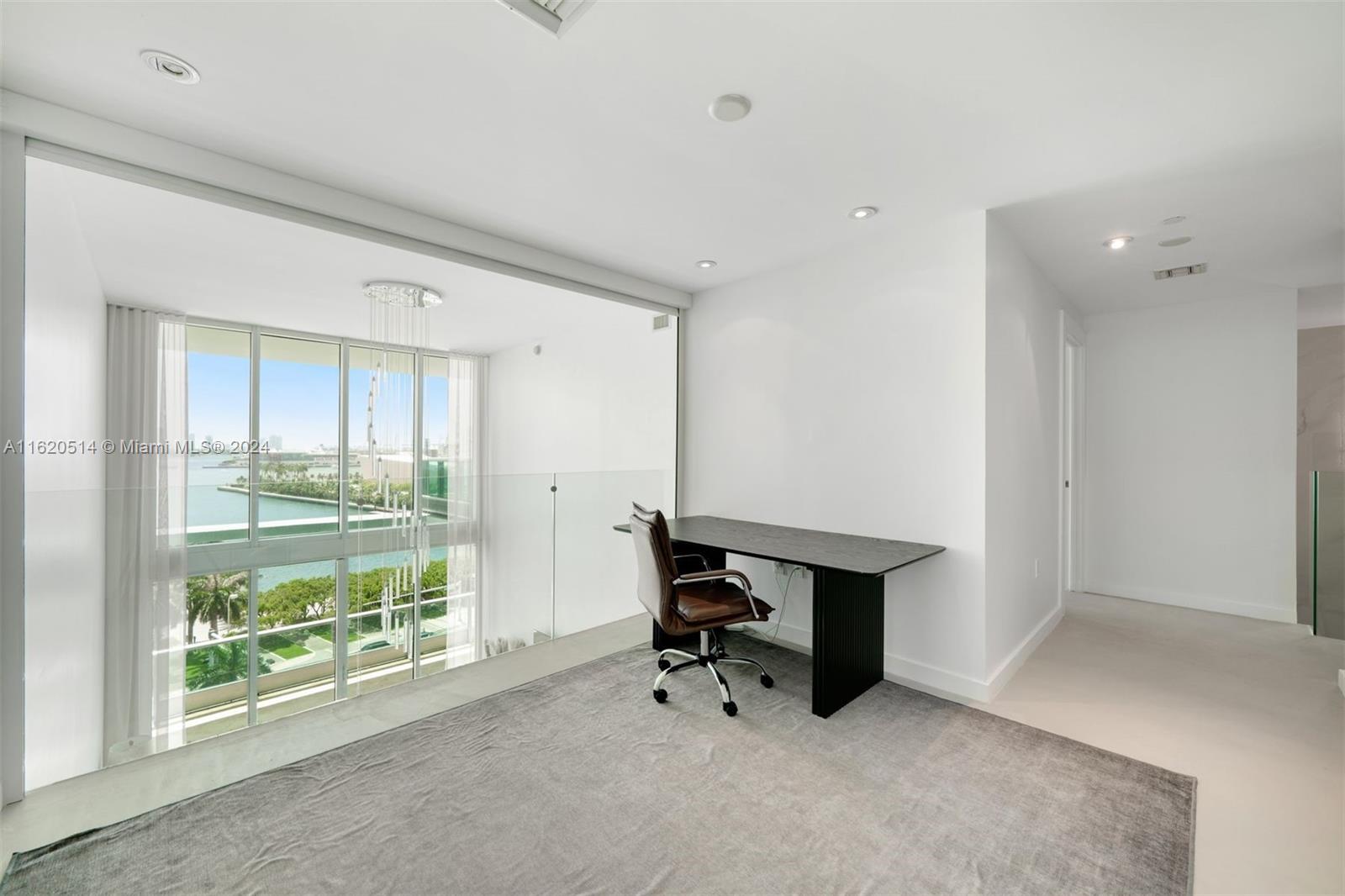 900 Biscayne Blvd 905 Property Photo 17
