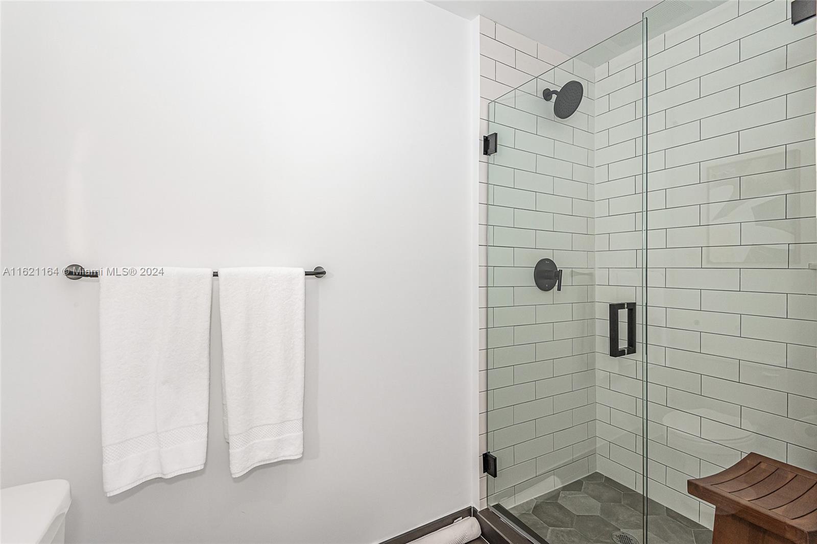 398 Ne 5th St 4716 Property Photo 5