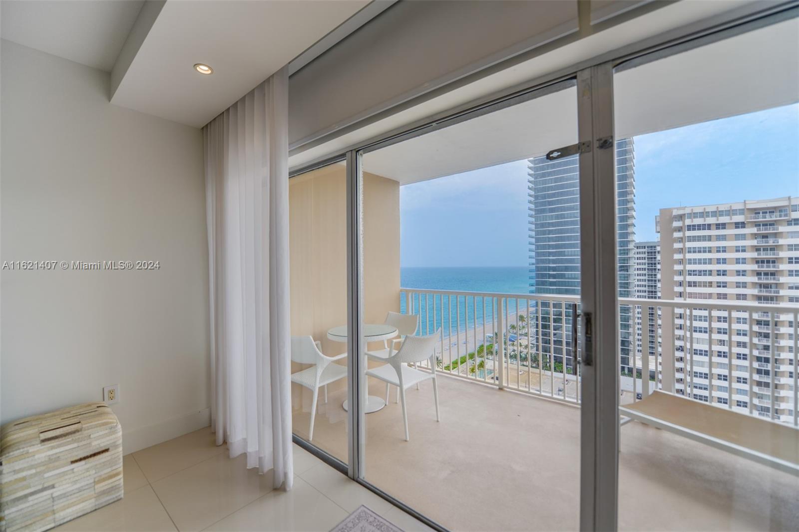 1950 S Ocean Dr 19g Property Photo 5