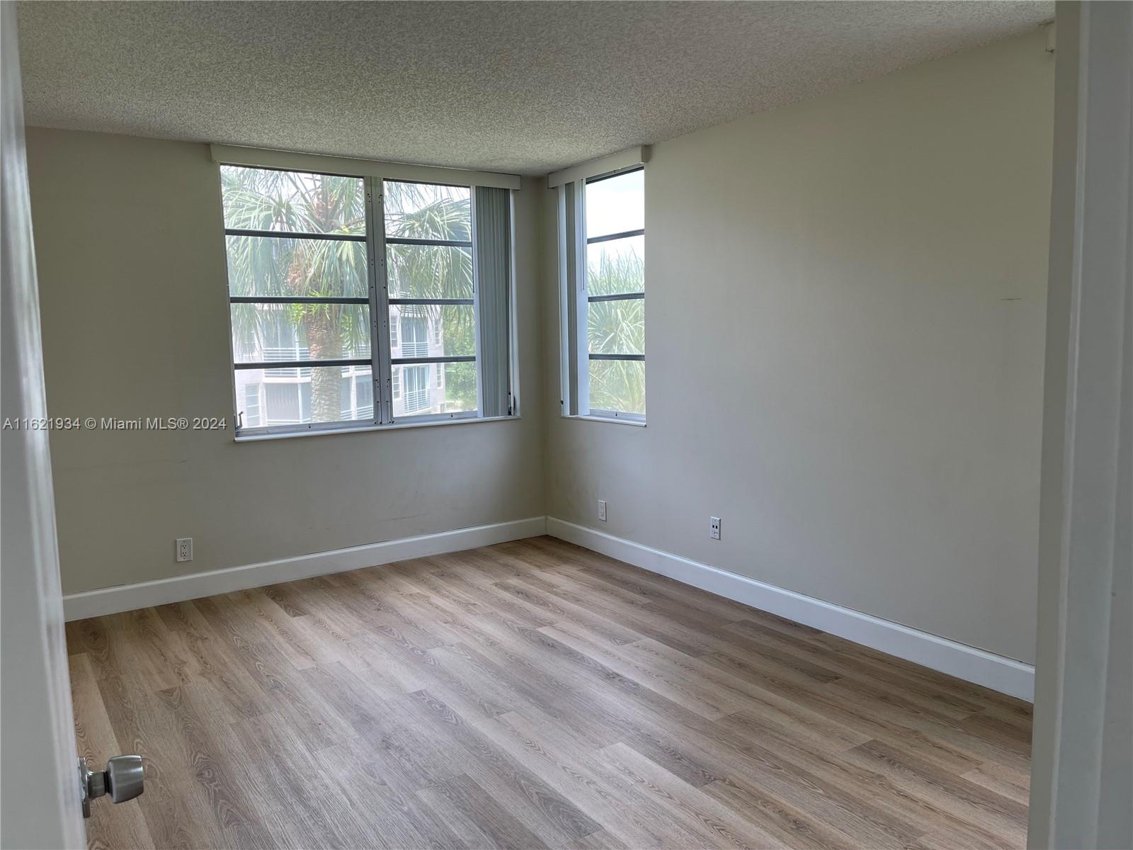 1900 Sabal Palm Dr 302 Property Photo 9