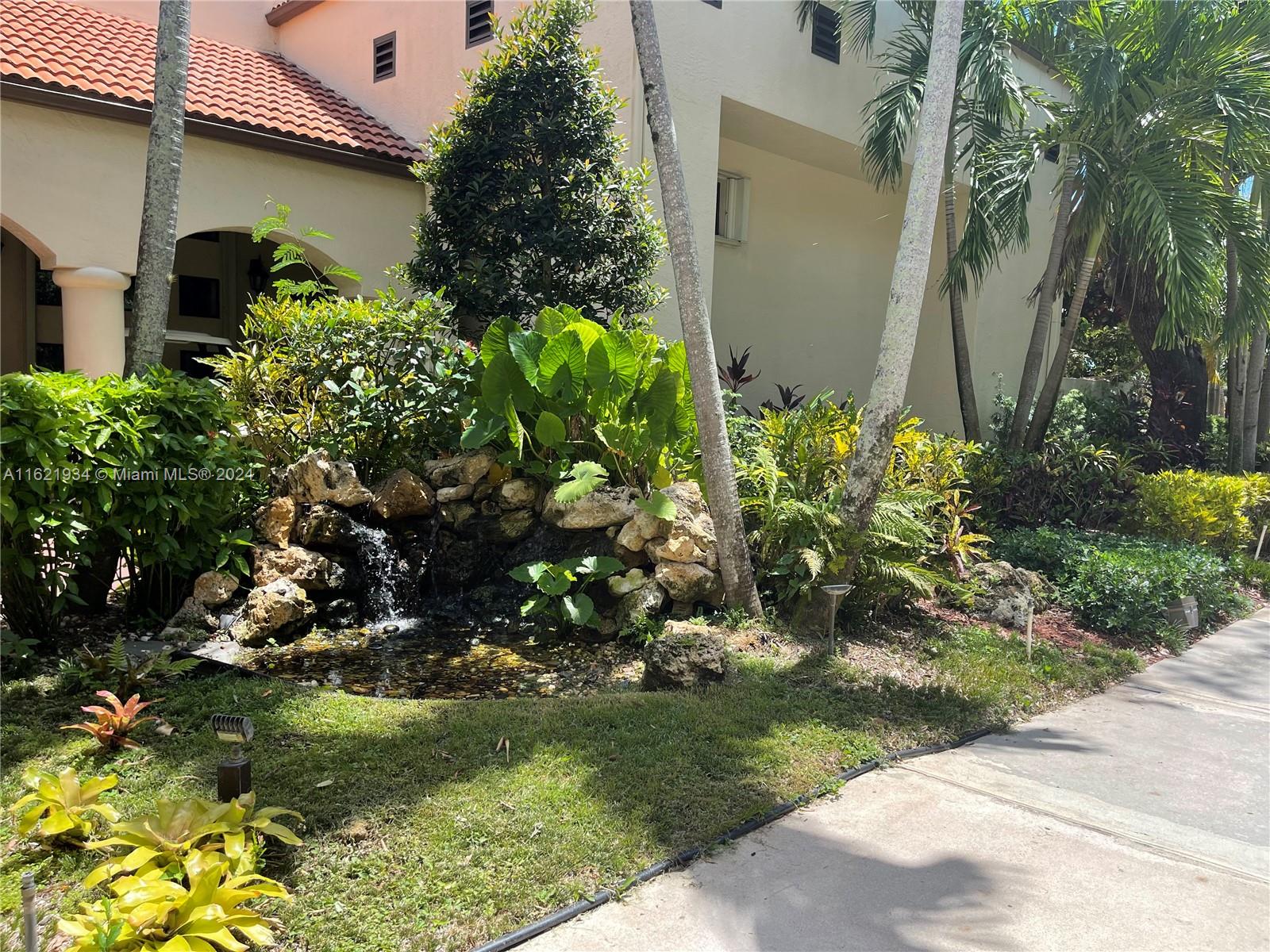 1900 Sabal Palm Dr 302 Property Photo 29